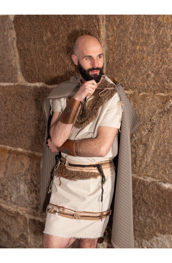 Brazalete celta de cuero marrón o...