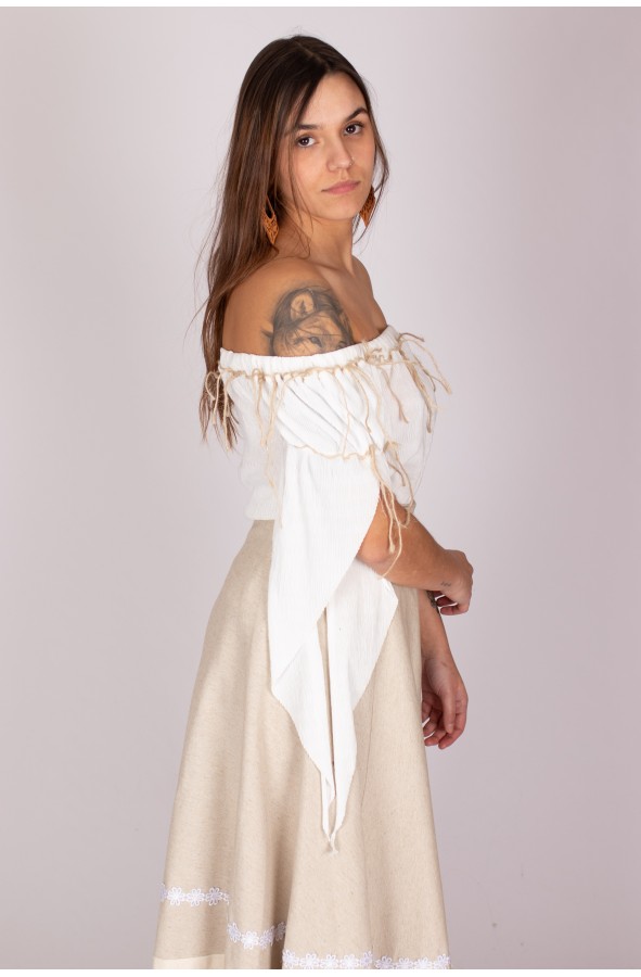 Medieval blouse with sleeves