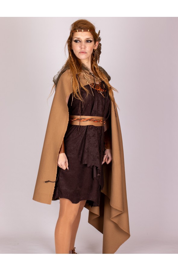 Capa celta o vikinga con capucha de saco