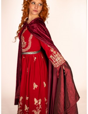 Medieval Red Queen Dress...