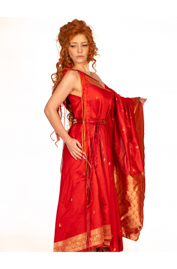 Lachinita Gafas De Moda 2021 Fashion Show Roman Designs Dresses