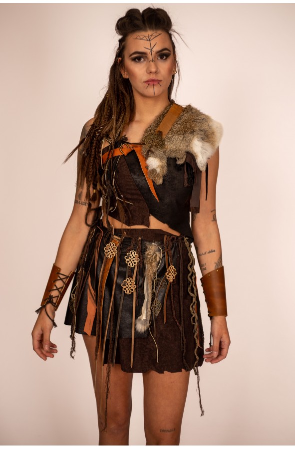 Medieval Rabbit Fur Shoulder Armor...