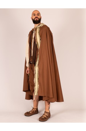 Capa medieval deshilachada...