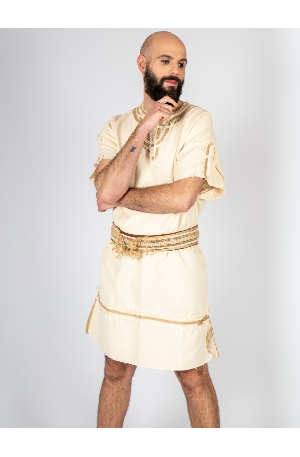 Traje celta-vikingo en blanco roto...