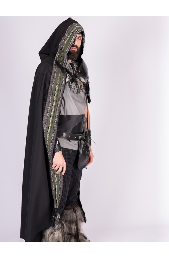 Capa vikinga o celta con capucha y...