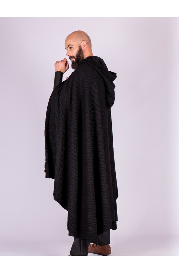 Túnica medieval de noble en burdeos...