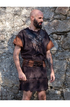 Traje Corto de Mercenario...