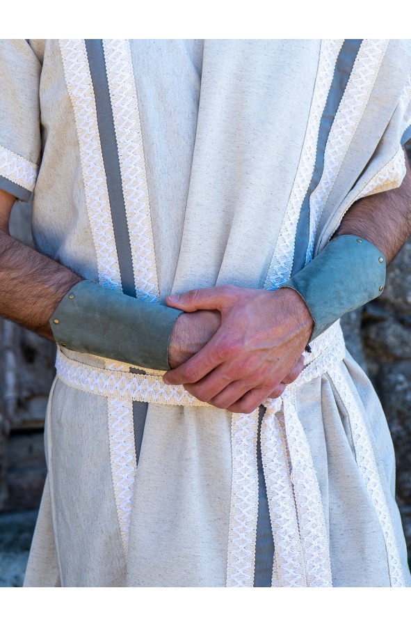 Brazales romanos en cuero auténtico...