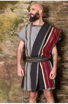 Traje romano gris con toga...