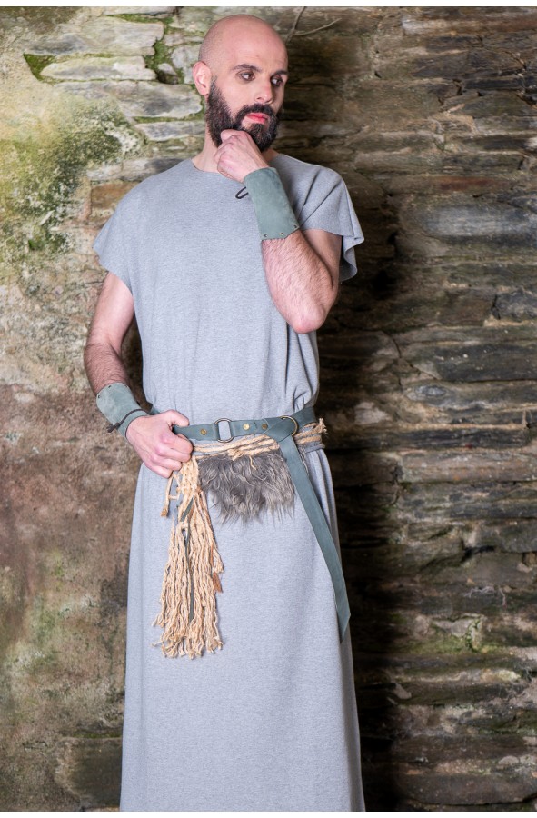 Conjunto celta y vikingo largo en...